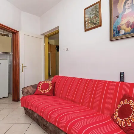 3 Bedroom Gorgeous In Holiday home *