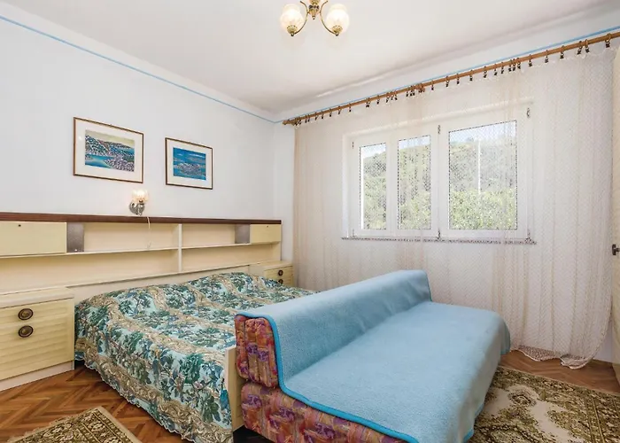 3 Bedroom Gorgeous In Hébergement de vacances