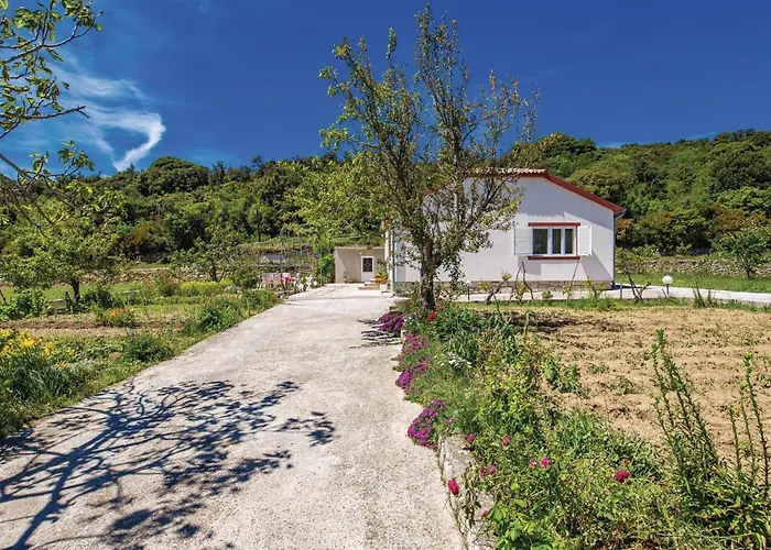 3 Bedroom Gorgeous In * Kampor